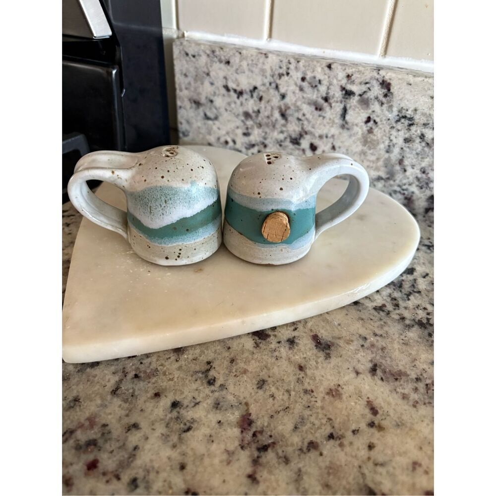Blue Salt Pepper Shakers Brian Bachman Studio Pottery - Picture 3 of 8